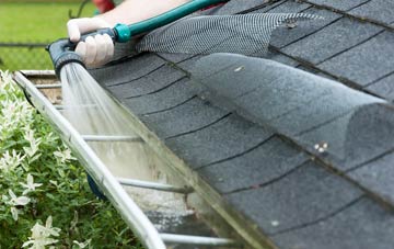 Balbeggie gutter cleaning costs